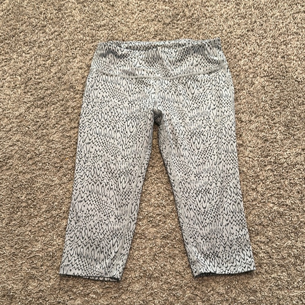 Nike Silver Patterned Dri-fit Running Half Tights / Size‎ S / Box 30-5